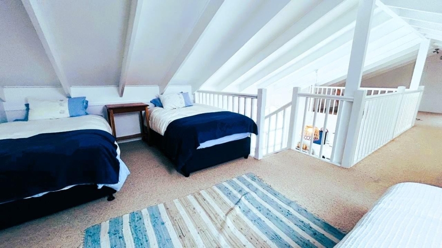 3 Bedroom Property for Sale in Eastcliff Western Cape